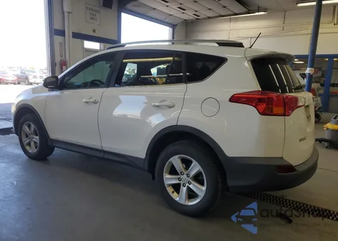2013 Toyota Rav4 Xle z USA, uszkodzony, nr VIN 2T3RFREVXDW045947